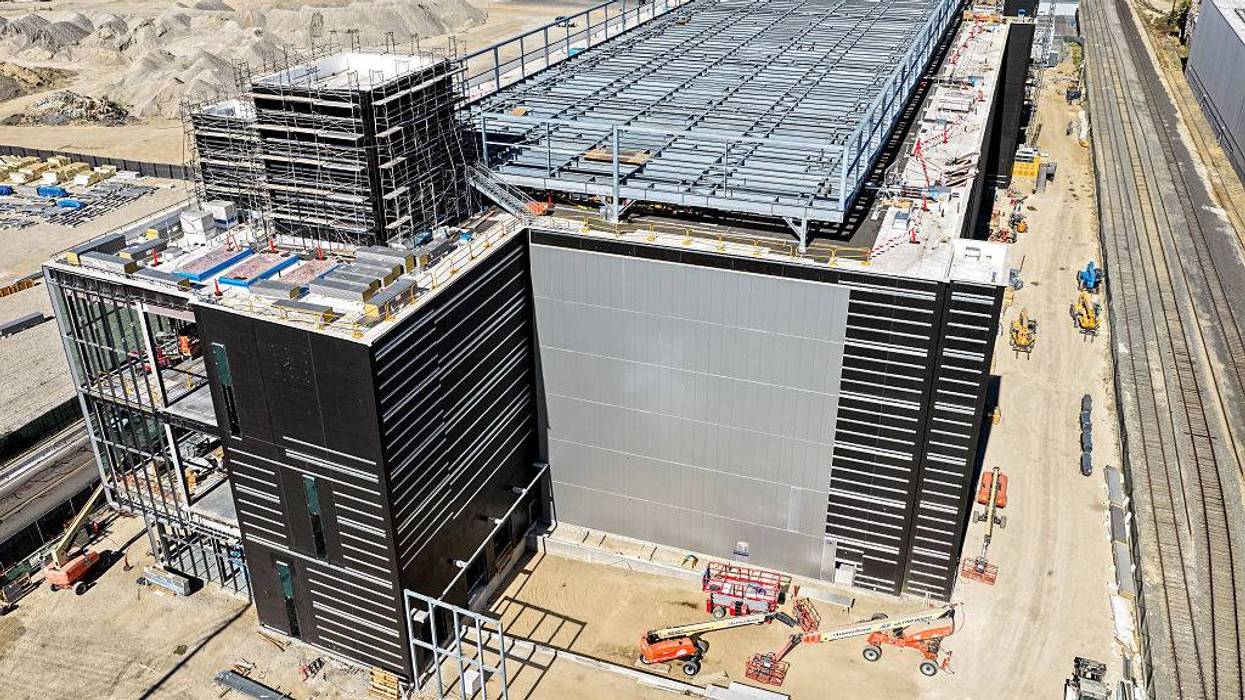 Construction Continues On Southern California Data Center