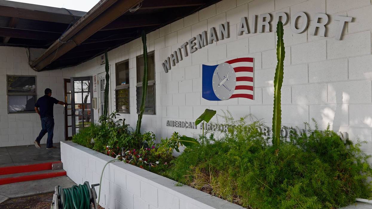 Small Cessna airplane crashes near Whiteman Airport in Pacoima