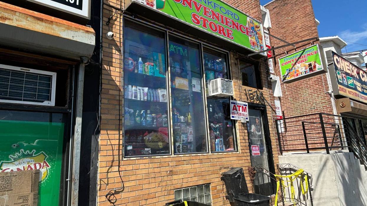 Convenience store clerk shot, killed during possible robbery in Frankford