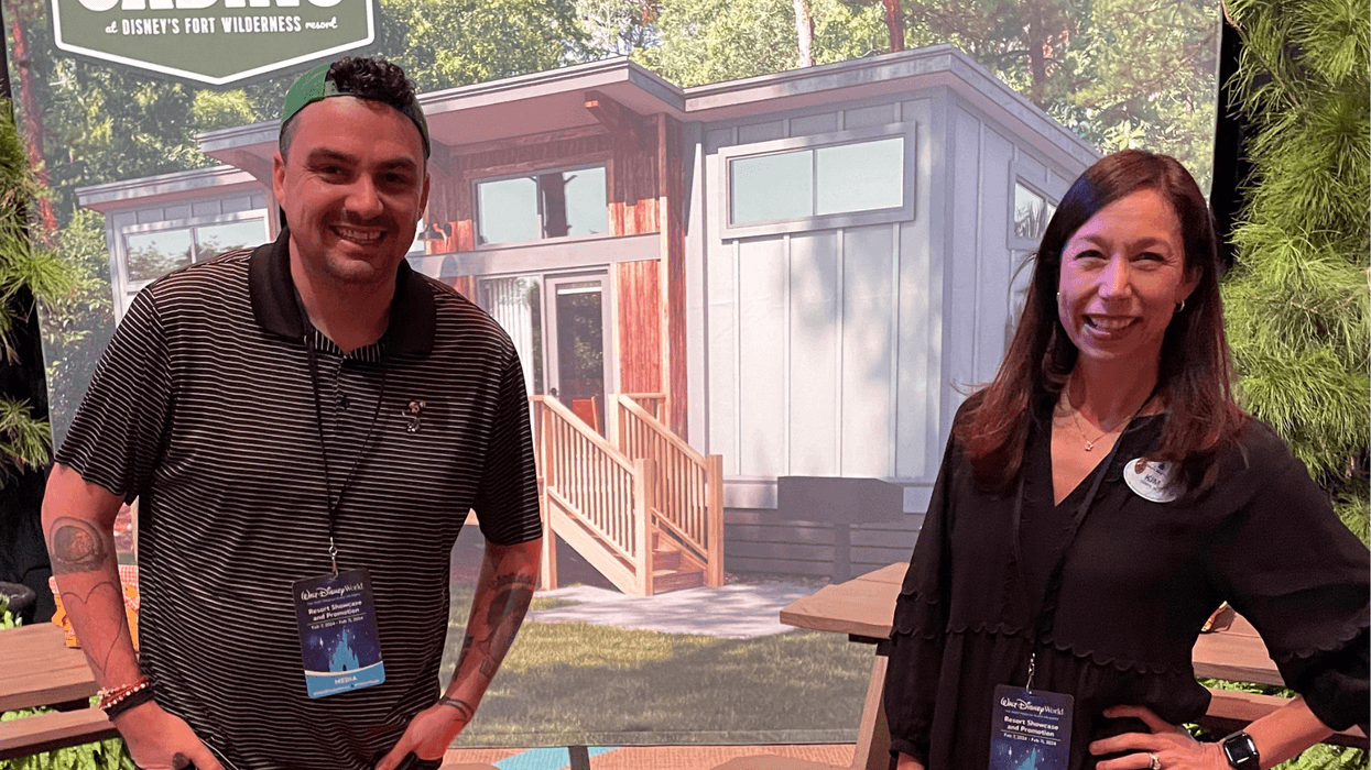 Coop chats with Disney Resorts Collection Spokesperson at Walt Disney World