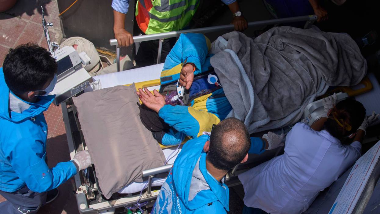 CORRECTION Nepal Everest Sherpa Rescued