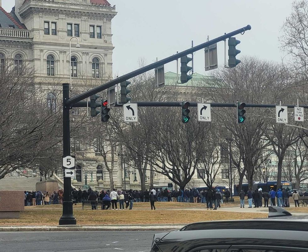 Corrections officers rally in Albany