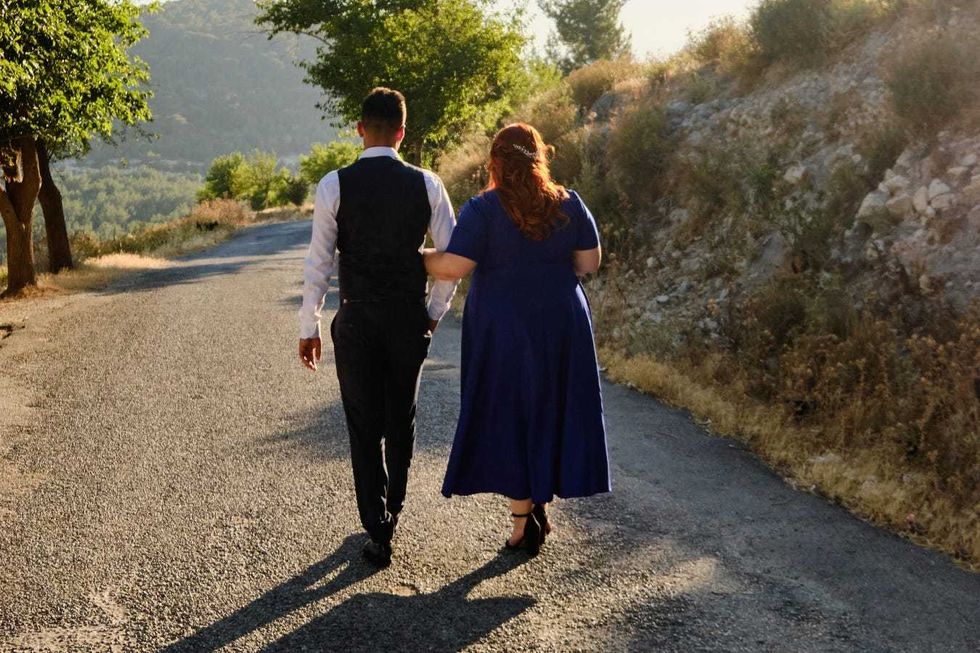 'Mixed-weight relationships' are a thing, but how much does size matter?