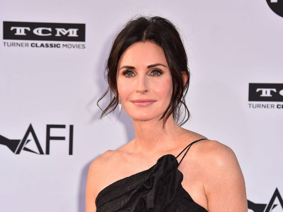 Courteney Cox goes full Gen Z: ‘Am I slaying this right?’