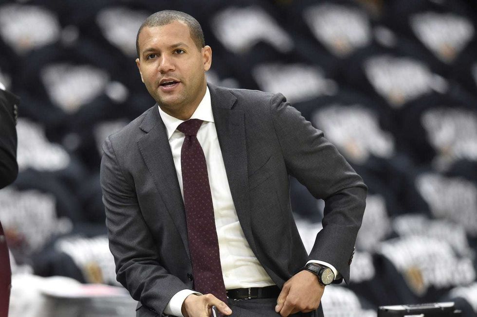 Sam Amico: Cavs could be very busy as trade "facilitator"