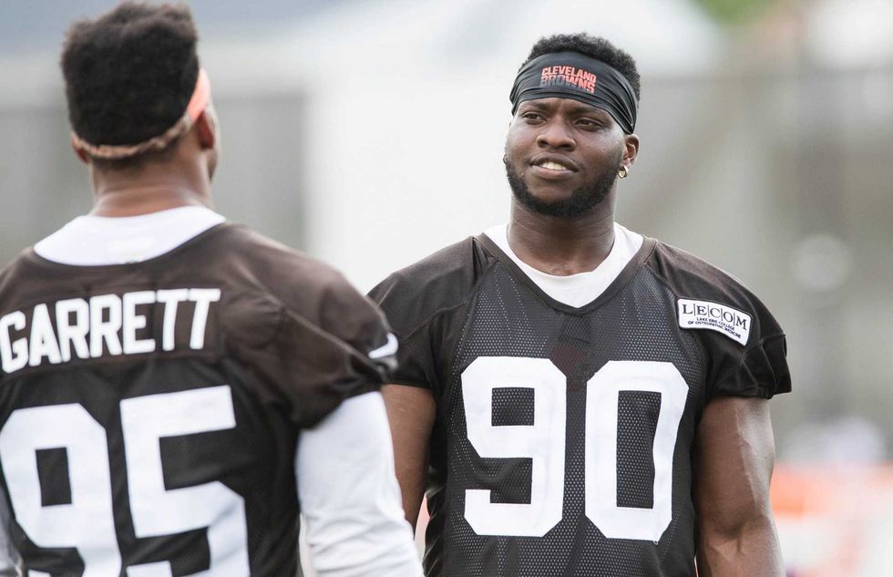 Browns DE Emmanuel Ogbah thankful he avoided broken foot