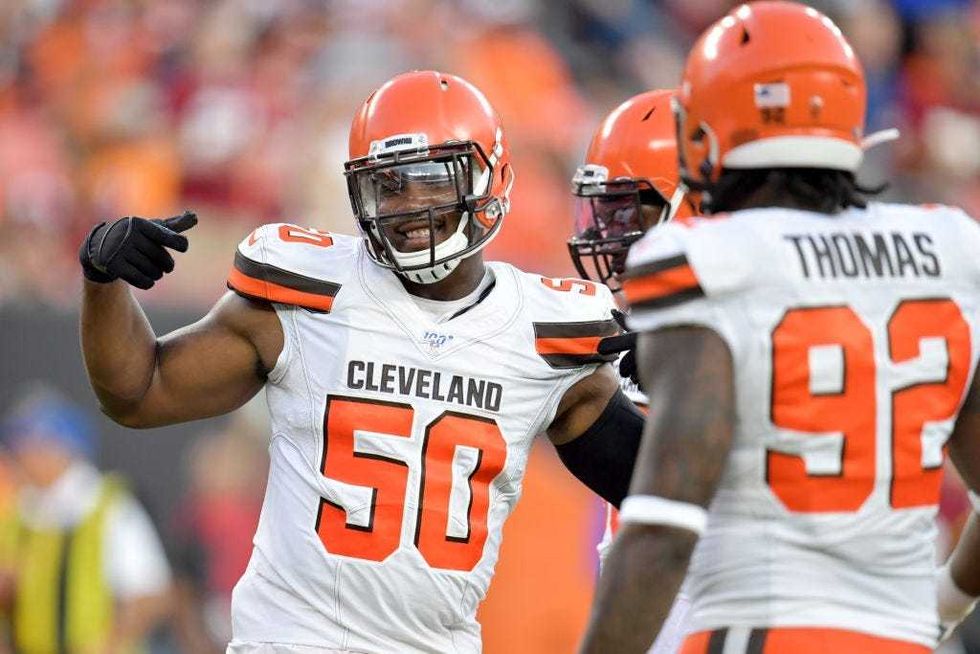 Browns try to comfort Chris Smith following tragic death of his girlfriend 