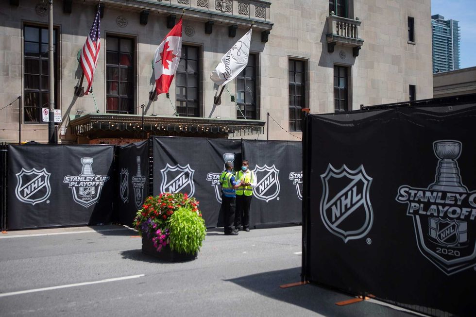 Bubble hockey begins: NHL playoff teams adjust to quarantine