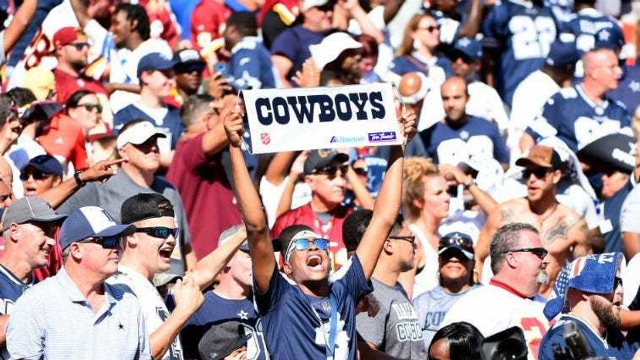 Cowboys fans turn FedEx Field hostile for Redskins
