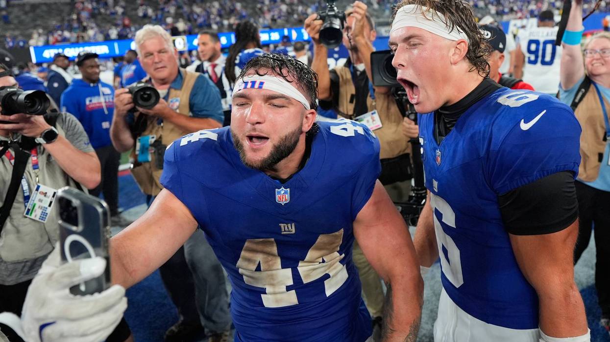 Cowboys Giants Football 3