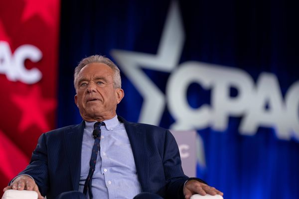 FDA to weigh easing limits on unproven peptides favored by RFK Jr. and  other MAHA figures