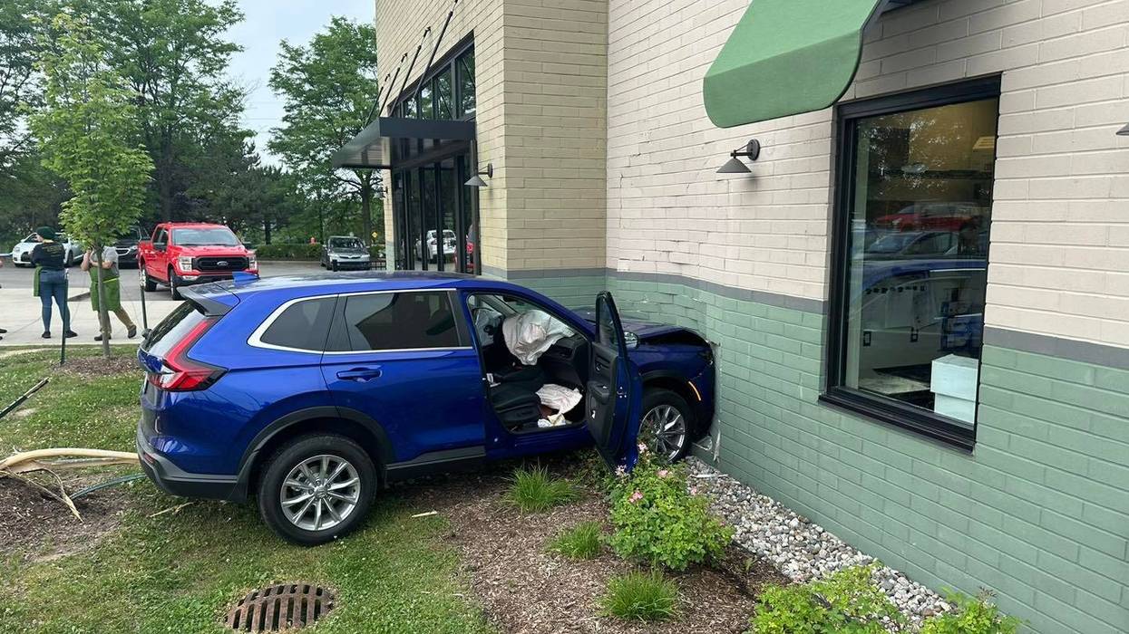 crash into Panera in Farmington Hills
