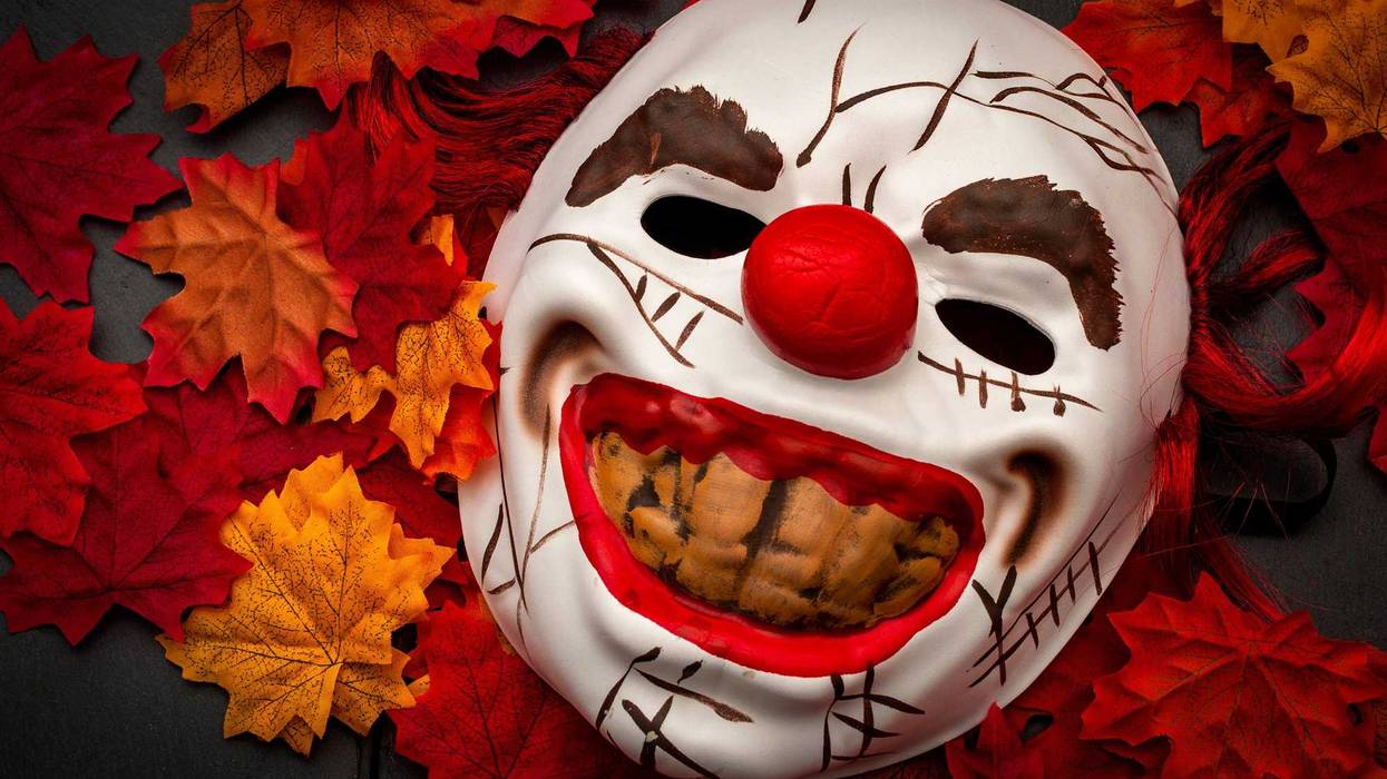 Creepy clown mask