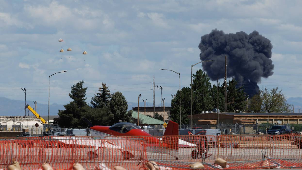 New Mexico wildfire sparked by fatal medical plane crash spreads quickly in rural area
