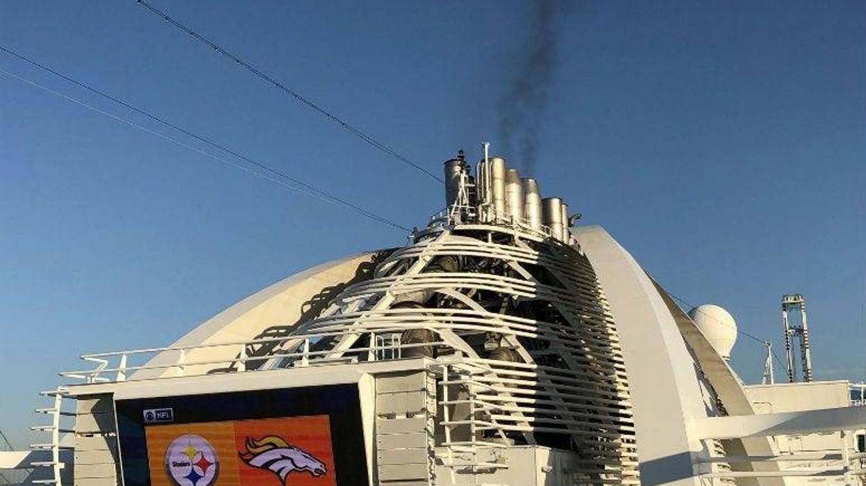 Cruise ships generate high levels of air pollution that could endanger the health of passengers, staff and port communities, according to an undercover report released Thursday.