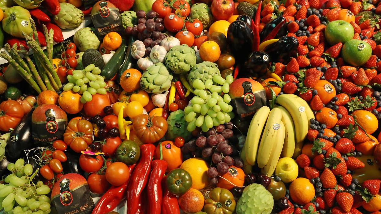CSA Week--February 20-26--is the chance to sign up for fresh, local produce deliveries to support farmers. Experts say it also helps farmers at a time of year where they need a financial boost.