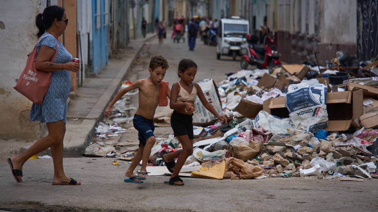 CUBA-APAGÓN 9