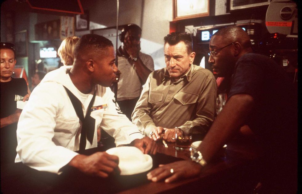 Cuba Gooding, Jr., Robert De Niro, And Director George Tillman, Jr. Prepare For A Scene On The Set Of The Film "Men Of Honor," November 5, 2000