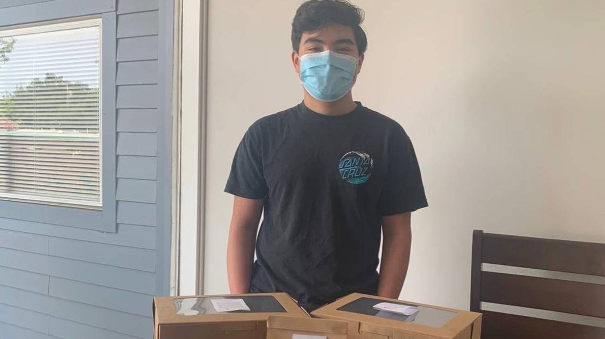 Cupertino high school student Jonathan Dinh turned his baking hobby into a philanthropic effort