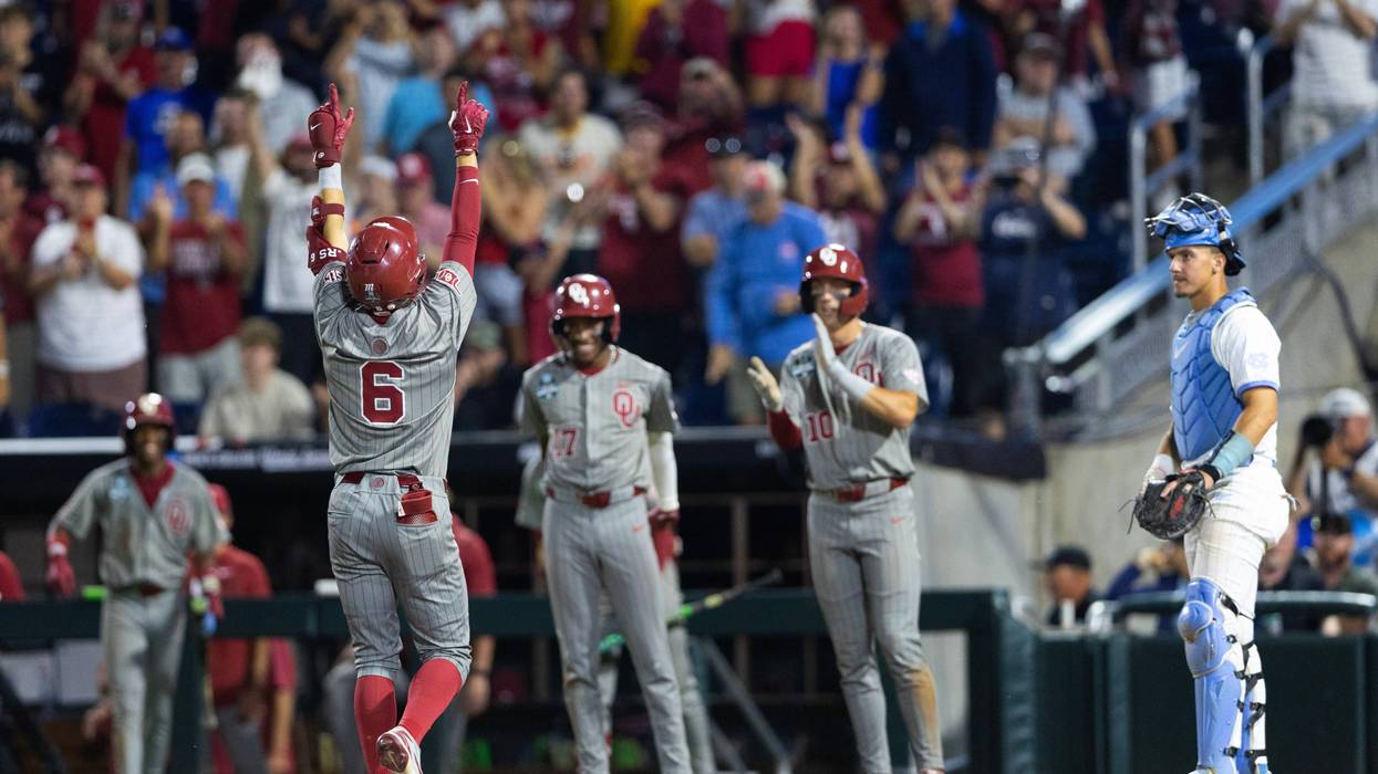 CWS Finals Baseball