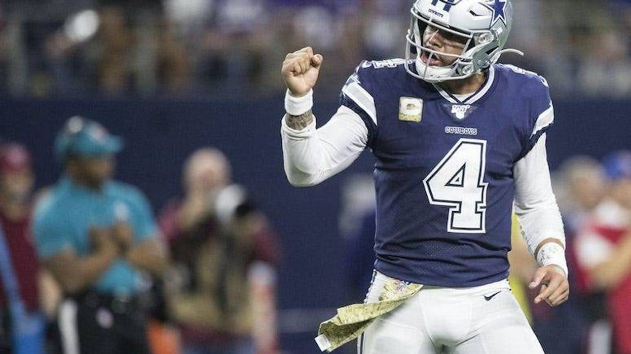 Dak Prescott, Fist Pump, Dallas Cowboys, Game, 2019
