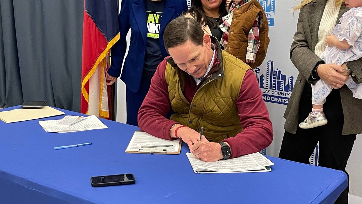 Dallas County Judge Clay Lewis Jenkins files paperwork for re-election