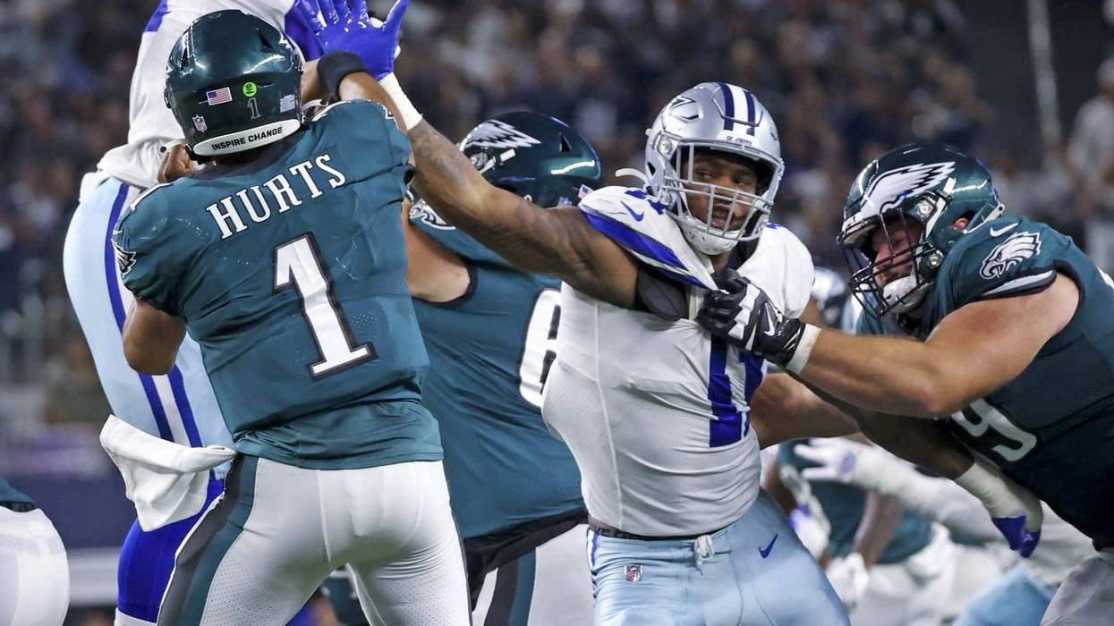 Dallas Cowboys linebacker Micah Parsons (11) rushes Philadelphia Eagles quarterback Jalen Hurts (1)