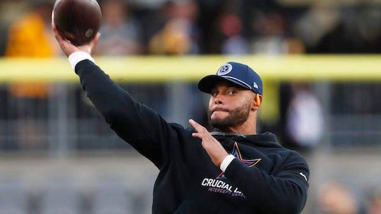Dallas Cowboys quarterback Dak Prescott (4) warms up before the game against the Pittsburgh Steelers at Acrisure Stadium