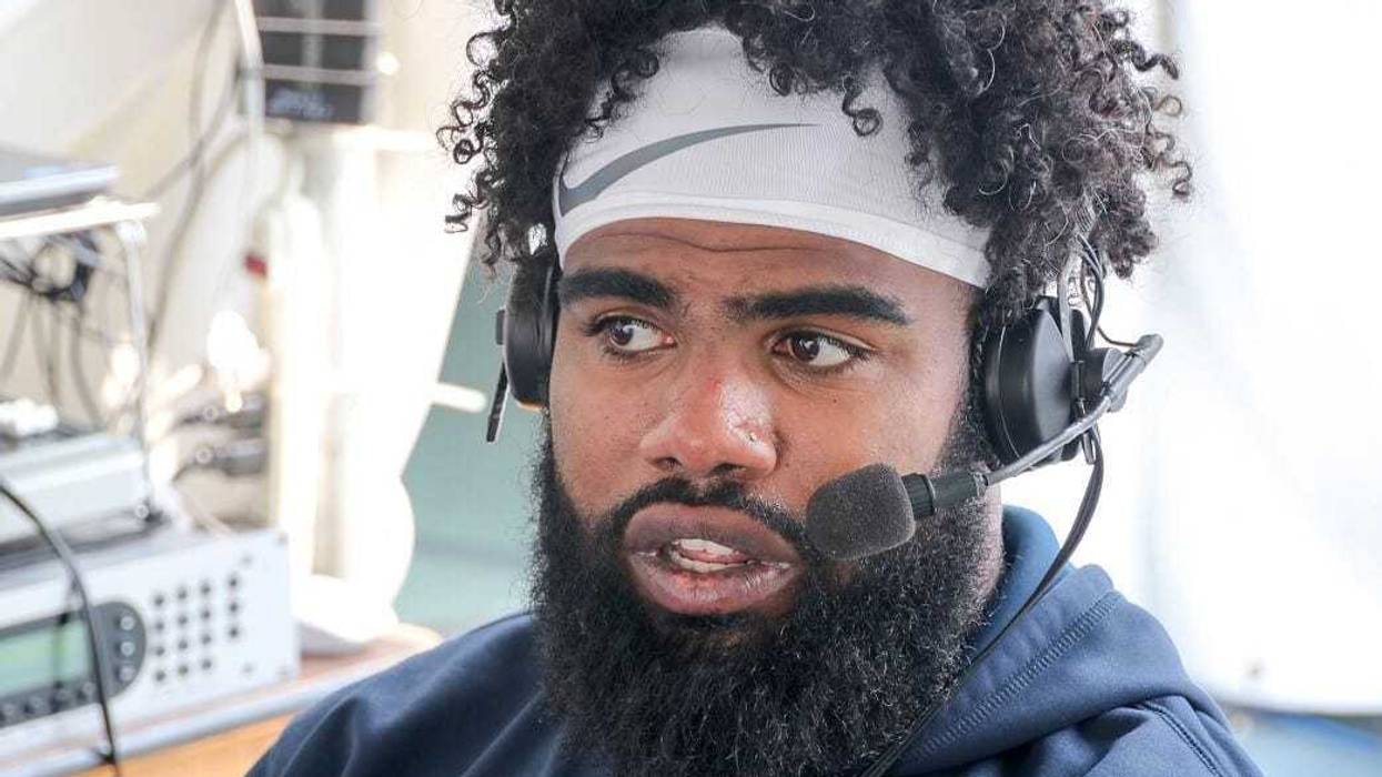 Dallas Cowboys running back Ezekiel Elliott