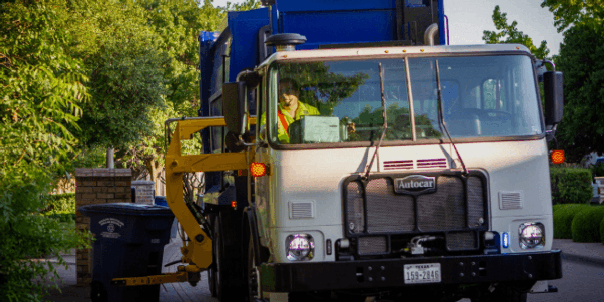 Photograph accompanying Dallas pays City Detect $2.5m to grade 21,000 front yards from a garbage truck