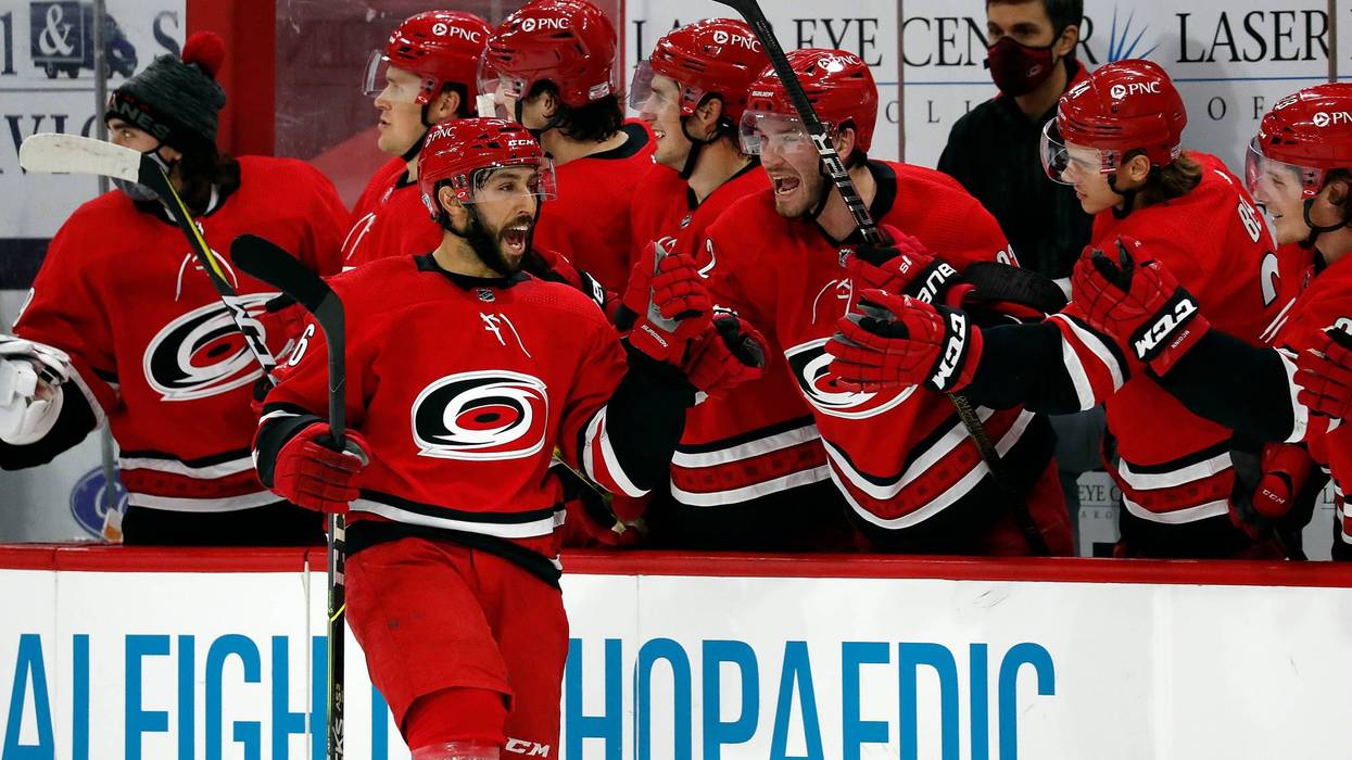 Dallas Stars-Carolina Hurricanes hockey