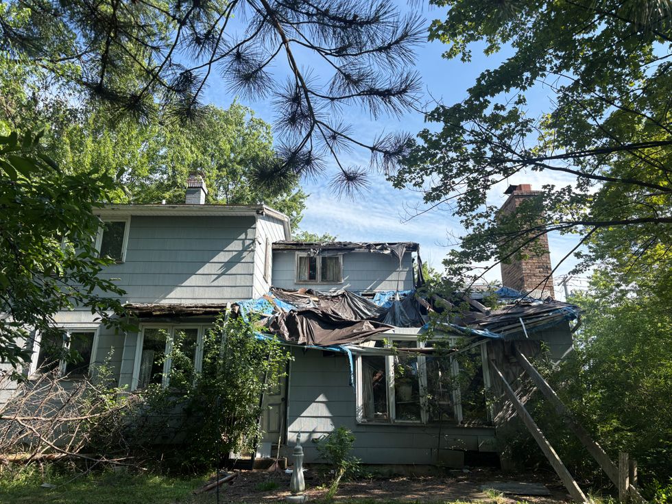 Damaged veteran's home in Orchard Park