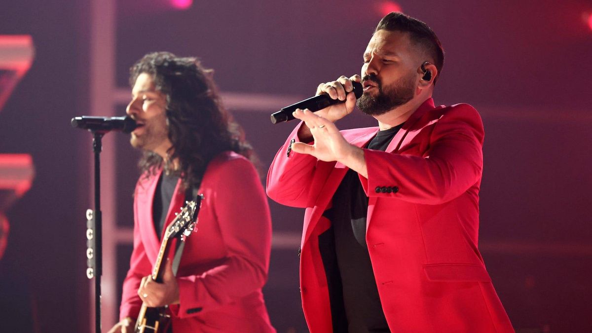 Dan Smyers, Shay Mooney