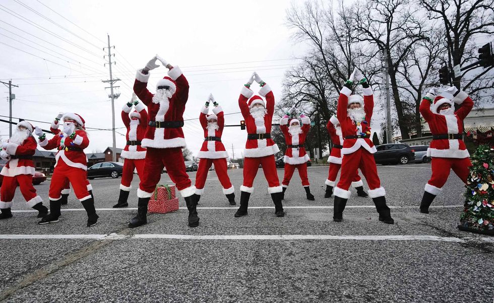 dancing santas