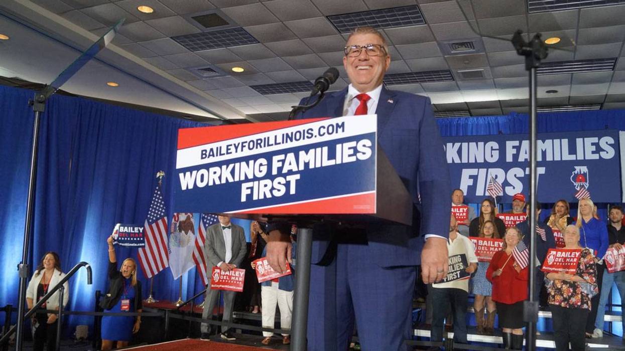 GOP governor candidate Darren Bailey moves into Chicago apartment