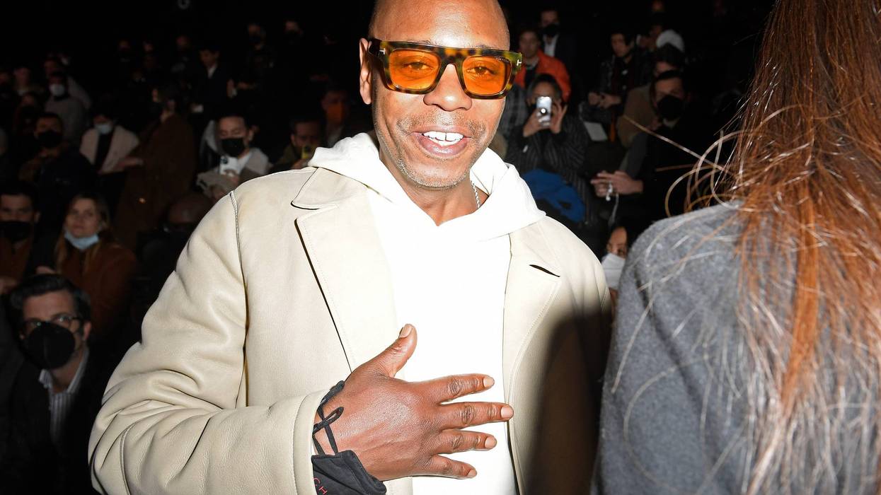 Dave Chappelle attends the Dior Homme Fall/Winter 2022/2023 show as part of Paris Fashion Week on January 21, 2022 in Paris, France.