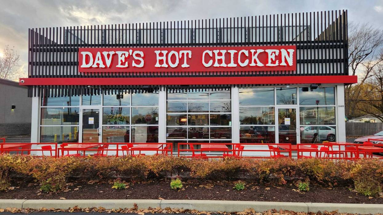Dave's Hot Chicken to open first Buffalo location