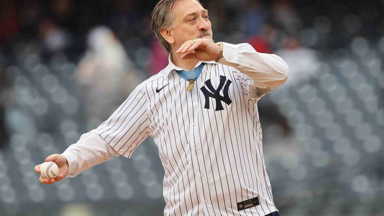 David Bellavia tosses first pitch at Yankees’ Armed Forces Day tribute