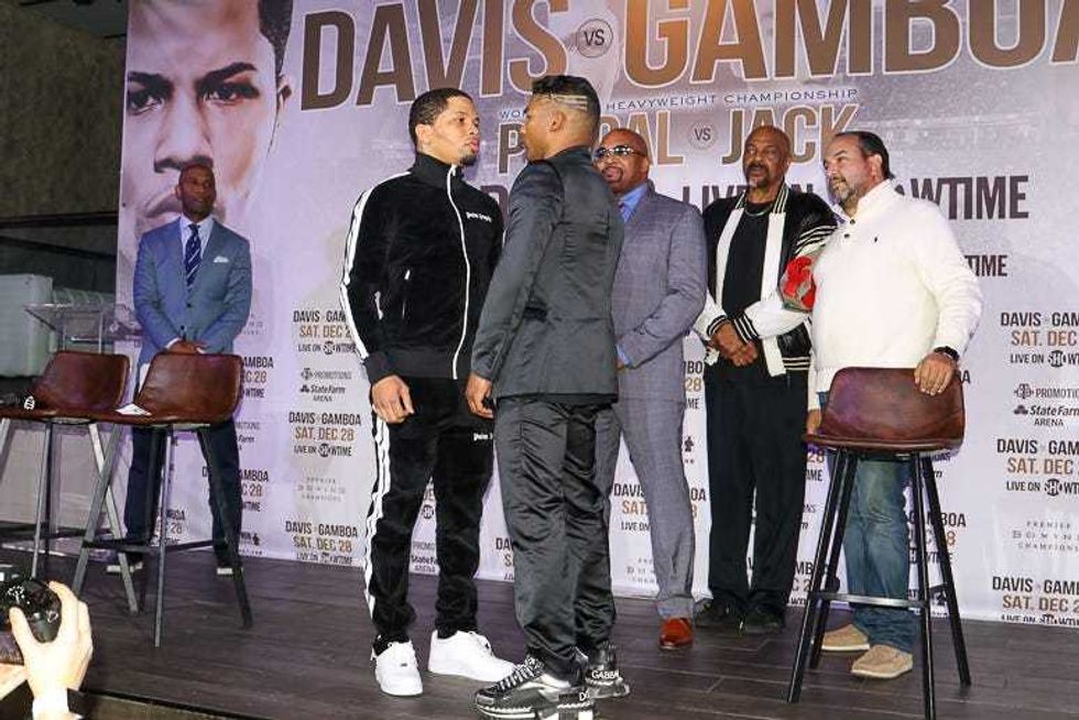 Davis vs. Gamboa