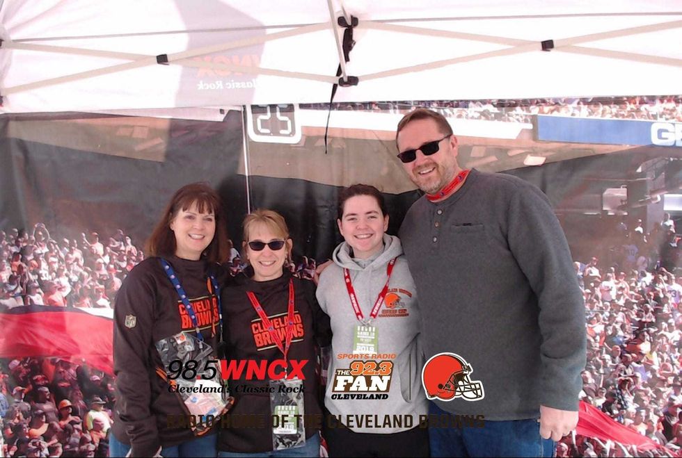 Dawg Pound Drive 12-22