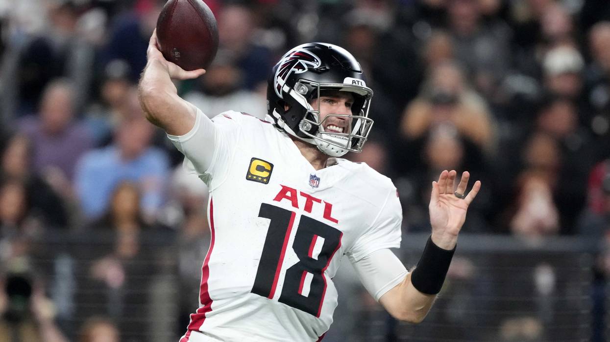 Dec 16, 2024; Paradise, Nevada, USA; Atlanta Falcons quarterback Kirk Cousins (18) throws the ball against the Las Vegas Raiders in the first half at Allegiant Stadium. Mandatory Credit: Kirby Lee-Imagn Images