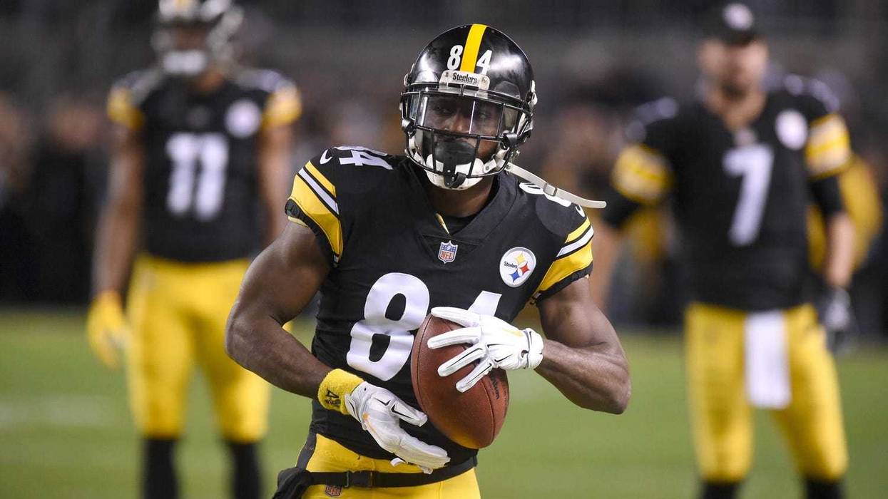 Dec 2, 2018; Pittsburgh, PA, USA; Pittsburgh Steelers wide receiver Antonio Brown (84) prepares to play the Los Angeles Chargers at Heinz Field. Mandatory Credit: Philip G. Pavely-USA TODAY Sports