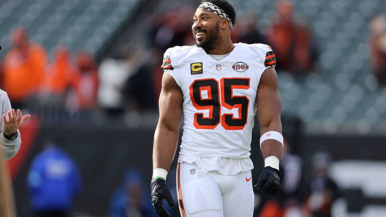 Dec 22, 2024; Cincinnati, Ohio, USA; Cleveland Browns defensive end Myles Garrett (95) warms up before a game against the Cincinnati Bengals at Paycor Stadium. Mandatory Credit: Joseph Maiorana-Imagn Images