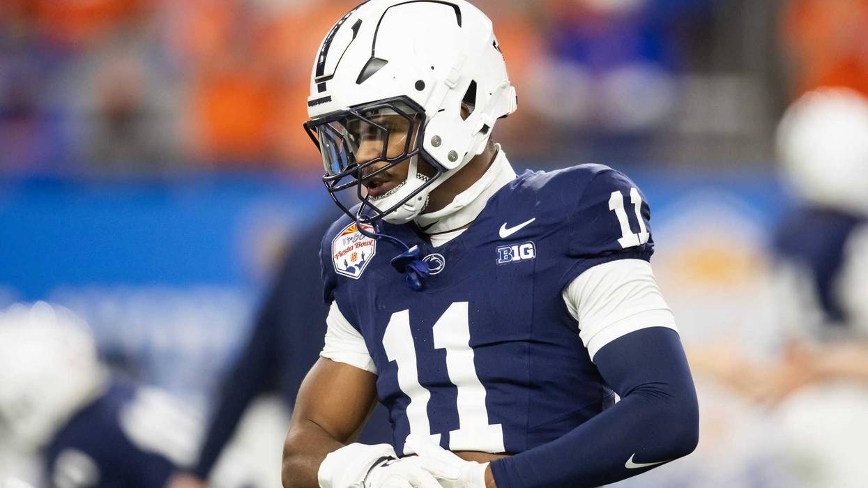 Dec 31, 2024; Glendale, AZ, USA; Penn State Nittany Lions defensive end Abdul Carter (11) against the Boise State Broncos in the Fiesta Bowl at State Farm Stadium.