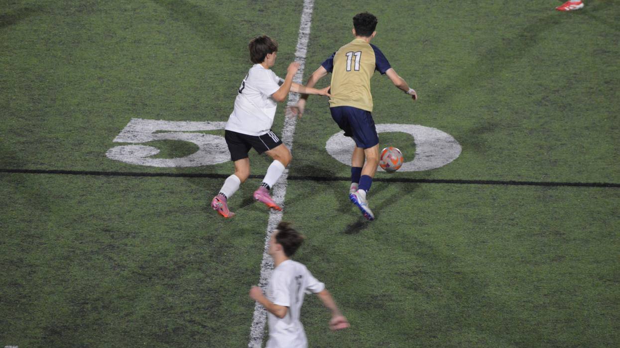 Decatur's 'focus' keep them on tract as they defeated Starrs Mill for seventh straight win