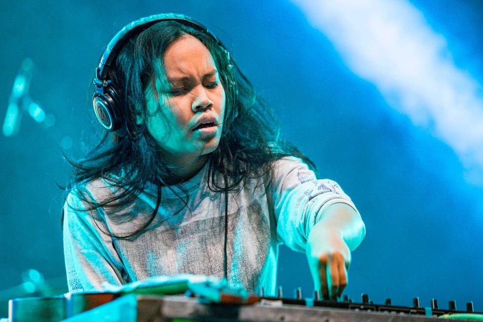 Deck the Hall Ball 2019