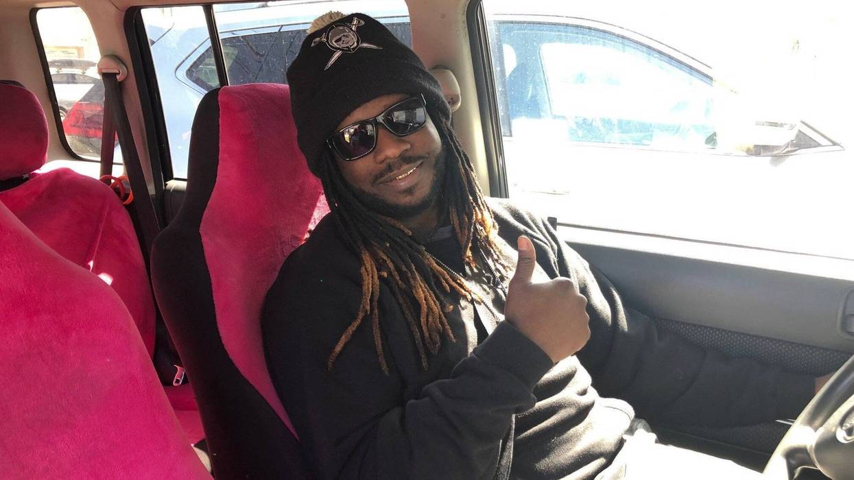 Deco Carter, also known as Hip Hop Lyft on social media, is upset about missing a bonus given to some drivers.