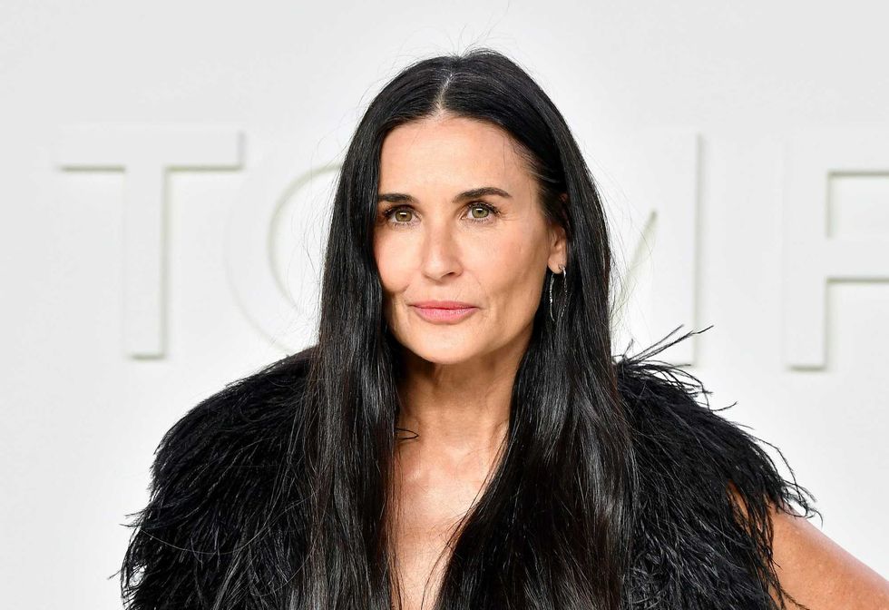 PHOTOS: Demi Moore, 58, and her three daughters pose in matching swimsuits