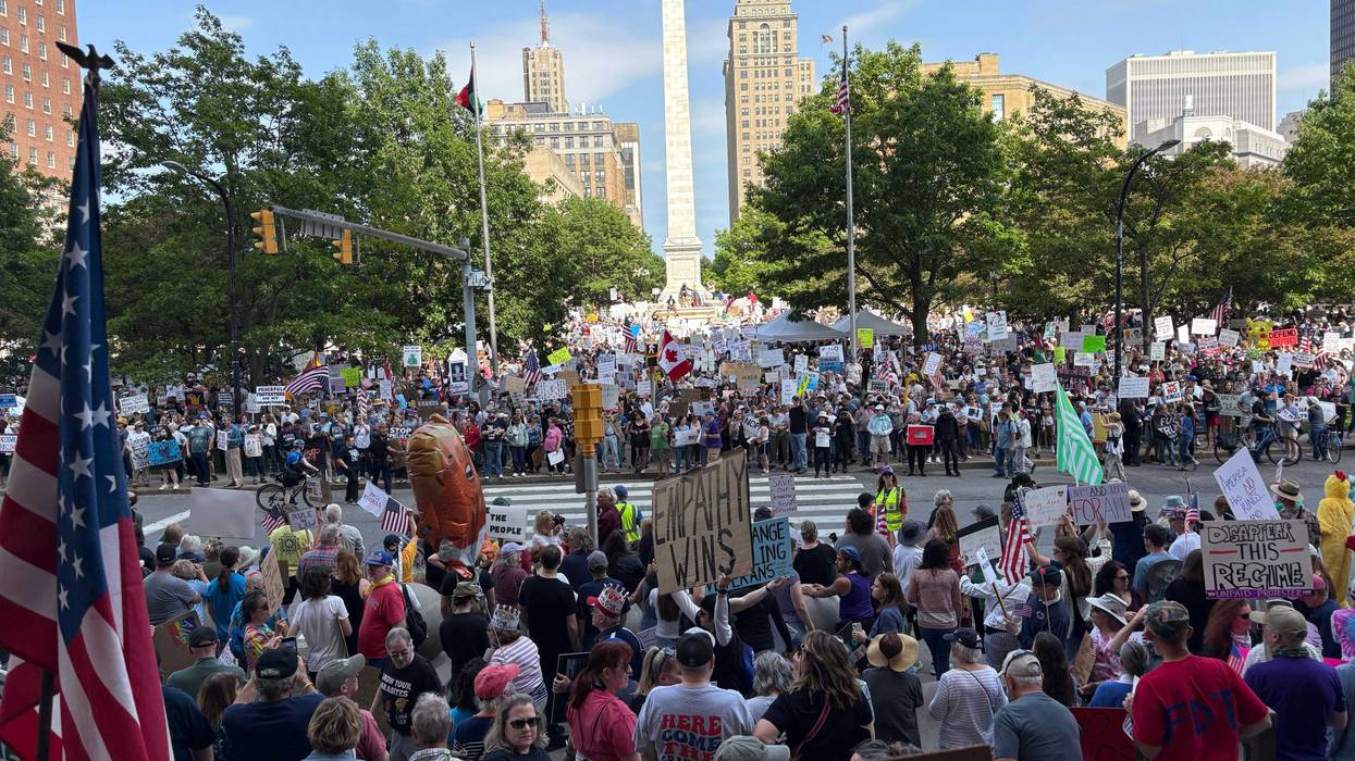 Demonstrators around Niagara Square protesting President Trump