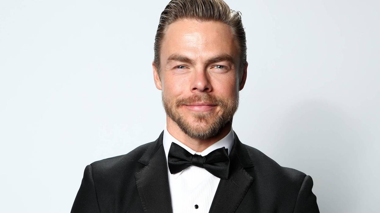 Derek Hough attends IMDb LIVE Presented By M&M'S At The Elton John AIDS Foundation Academy Awards Viewing Party on February 09, 2020 in Los Angeles, California.